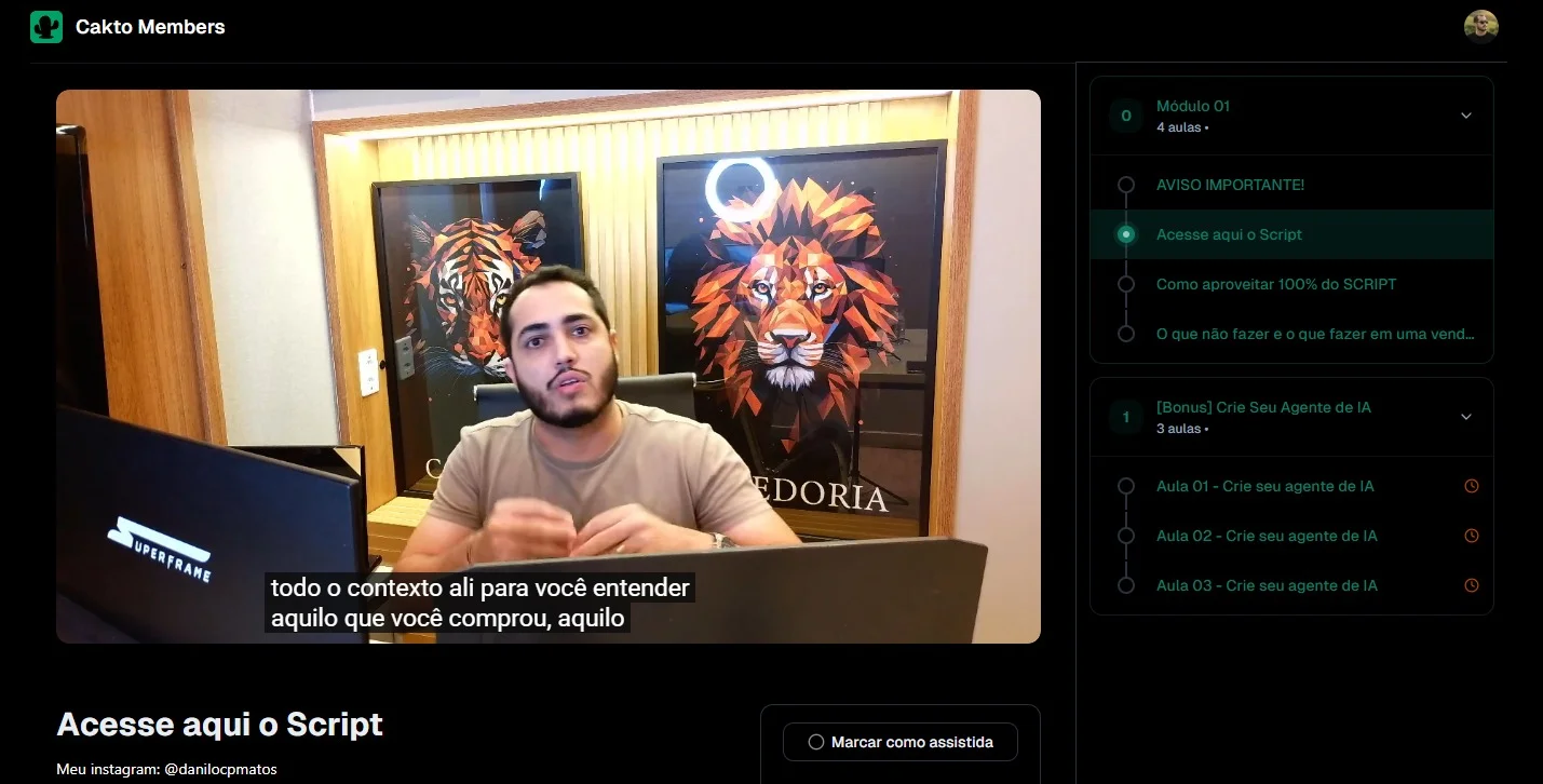 Área de membros com vídeo de boas-vindas e módulos do curso